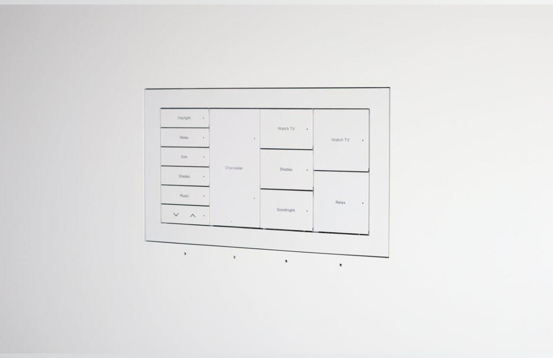 Wall-Smart 007-1NA36 In-Wall Flush Mount Adapter / 4-Gang Faceplate / Paintable / 1/2" Drywall - Image 2