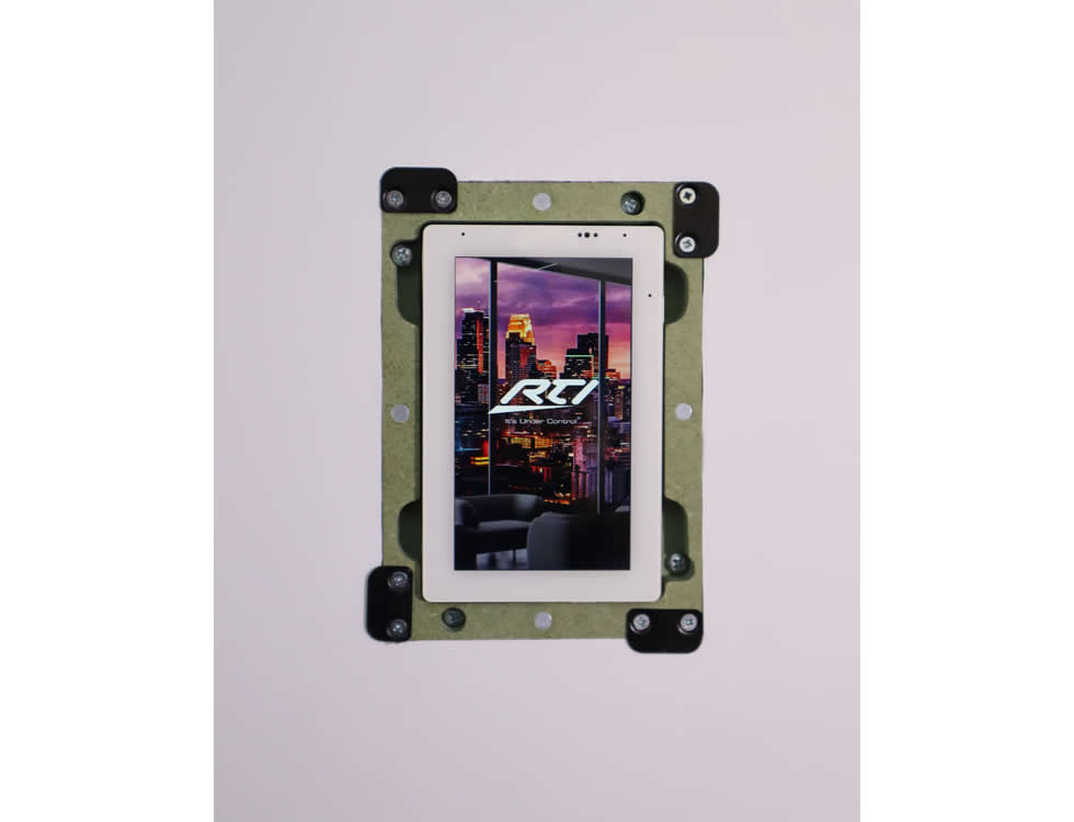 Wall-Smart 027-1RA13-WH Nearly Flush 5in Touch Panel Retrofit Bezel / White / 4mm - Image 3