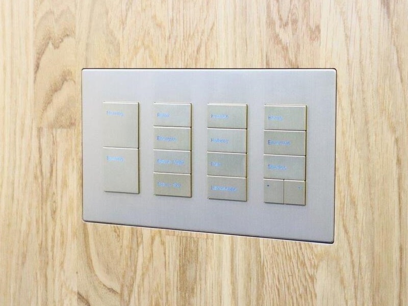 Wall-Smart 028-1-911 Solid Surface Mount Savant Ascend WFB-4Gang - Image 4